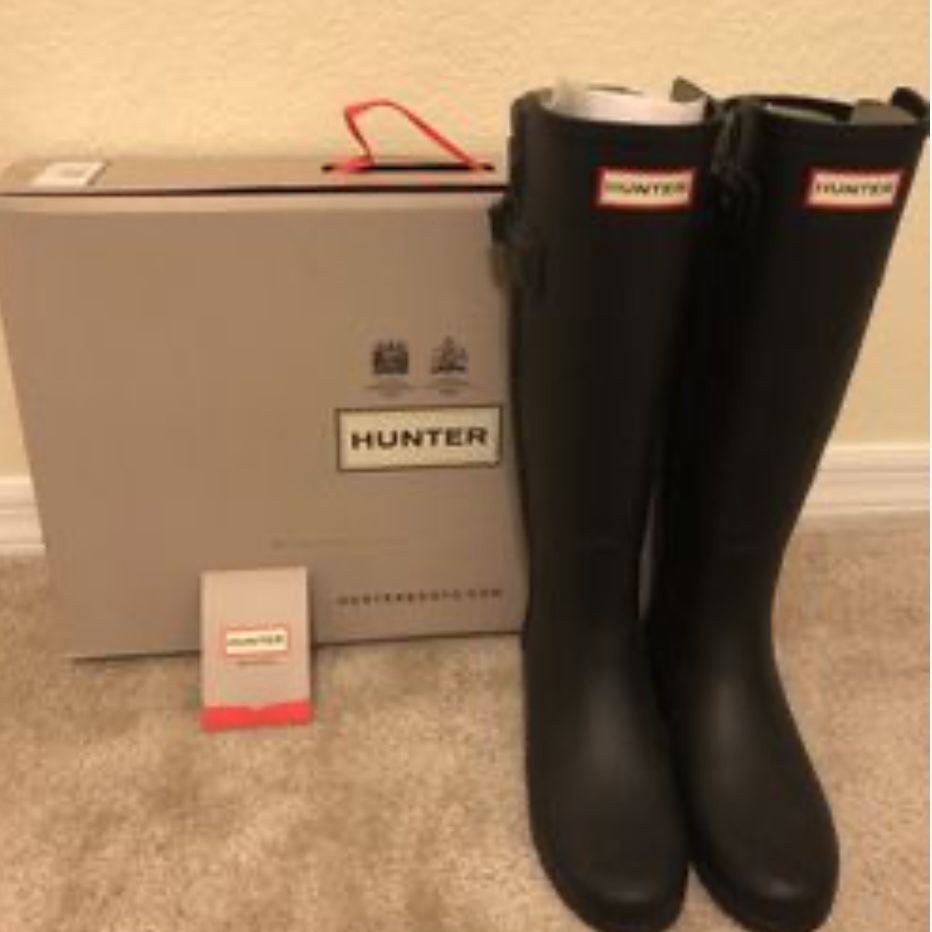 Hunter Boots Black Size 6 Used