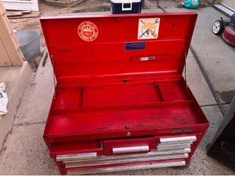 Used MAC Tools Red Rolling Tool Cabinet w/ Multiple Drawers - Needs Drawer Repairs