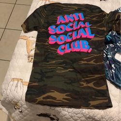 Ani social club shirt size Medium