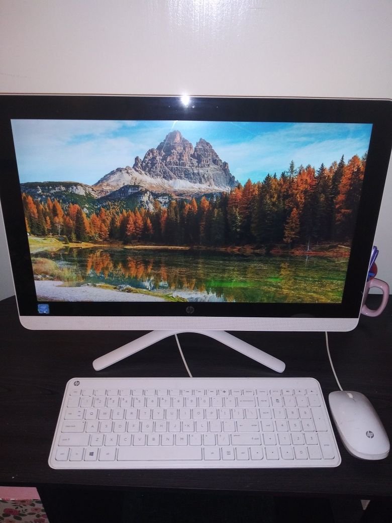 HP touch screen all in one PC