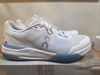 On Cloud The Roger Adv Tennis Shoe - Men's 9.5/Women's 11 - Brand New In Box