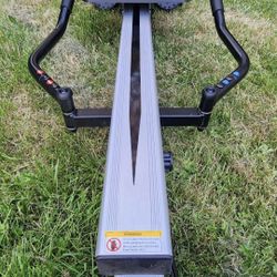 Rowing Machine - Sunny full motion rower