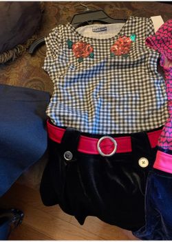 Girls shirt and velvet skirt (CONNECTED) 10 each