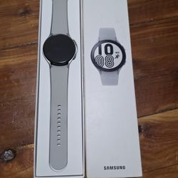 Samsung Watch 4