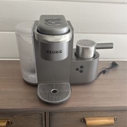 Keurig Coffee Maker With Attached Milk Frother  