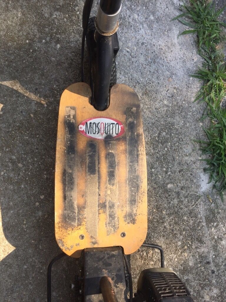 Mosquito 26cc Gas Scooter