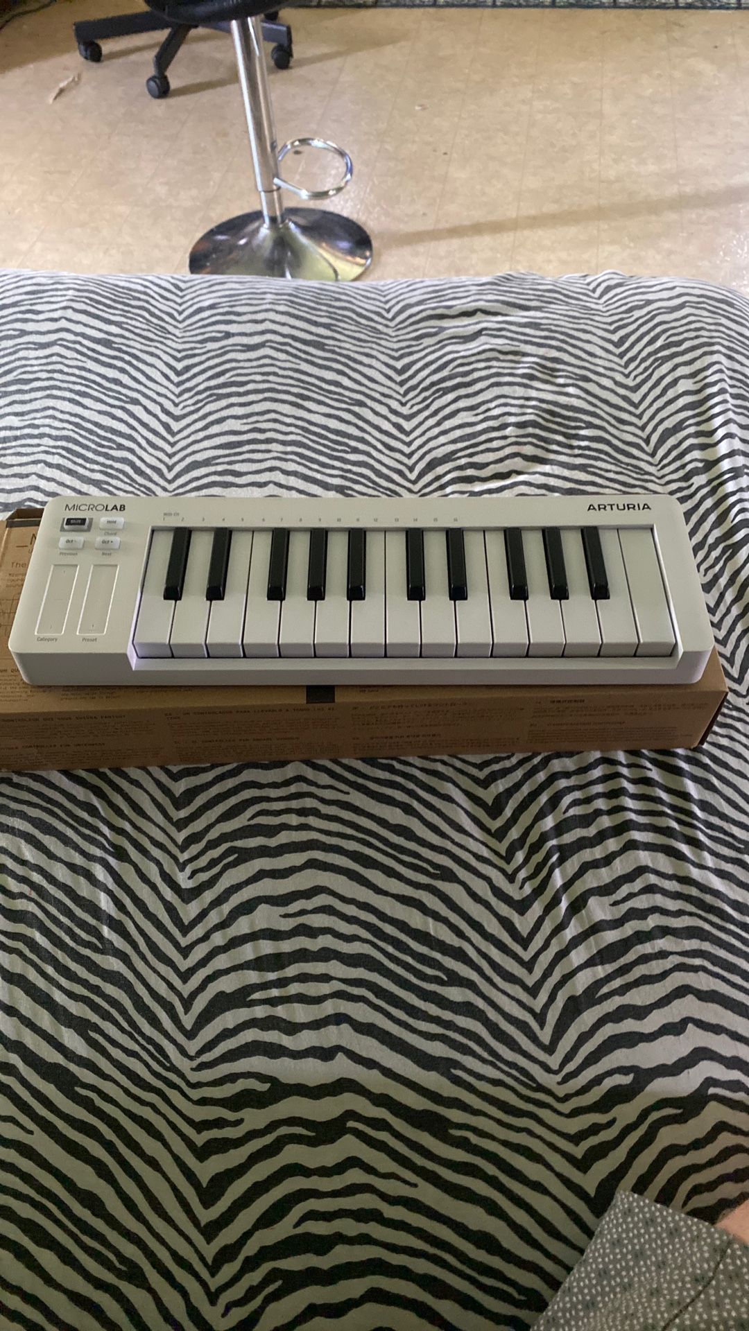 Arturia MicroLab MIDI 