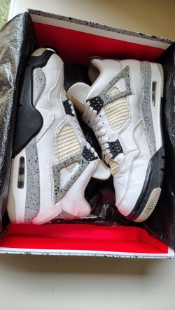 Air Jordan 4- White Cement, Size 9.5