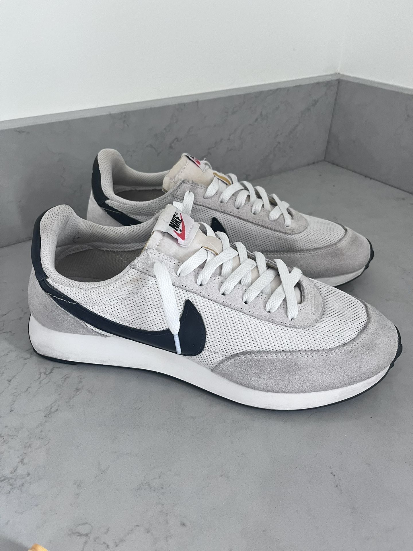 Nike tailwind 79’s