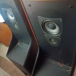 Mirage OM 7 Speakers (2) Good Cond $210 they have all grills..