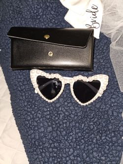 Pearl Bride Glasses