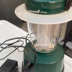 Lantern Light Good Condition Offers Welcome 