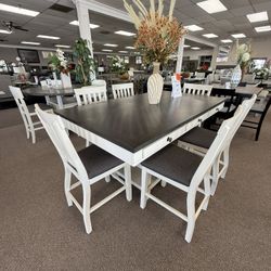 7 Pc Dining Table 