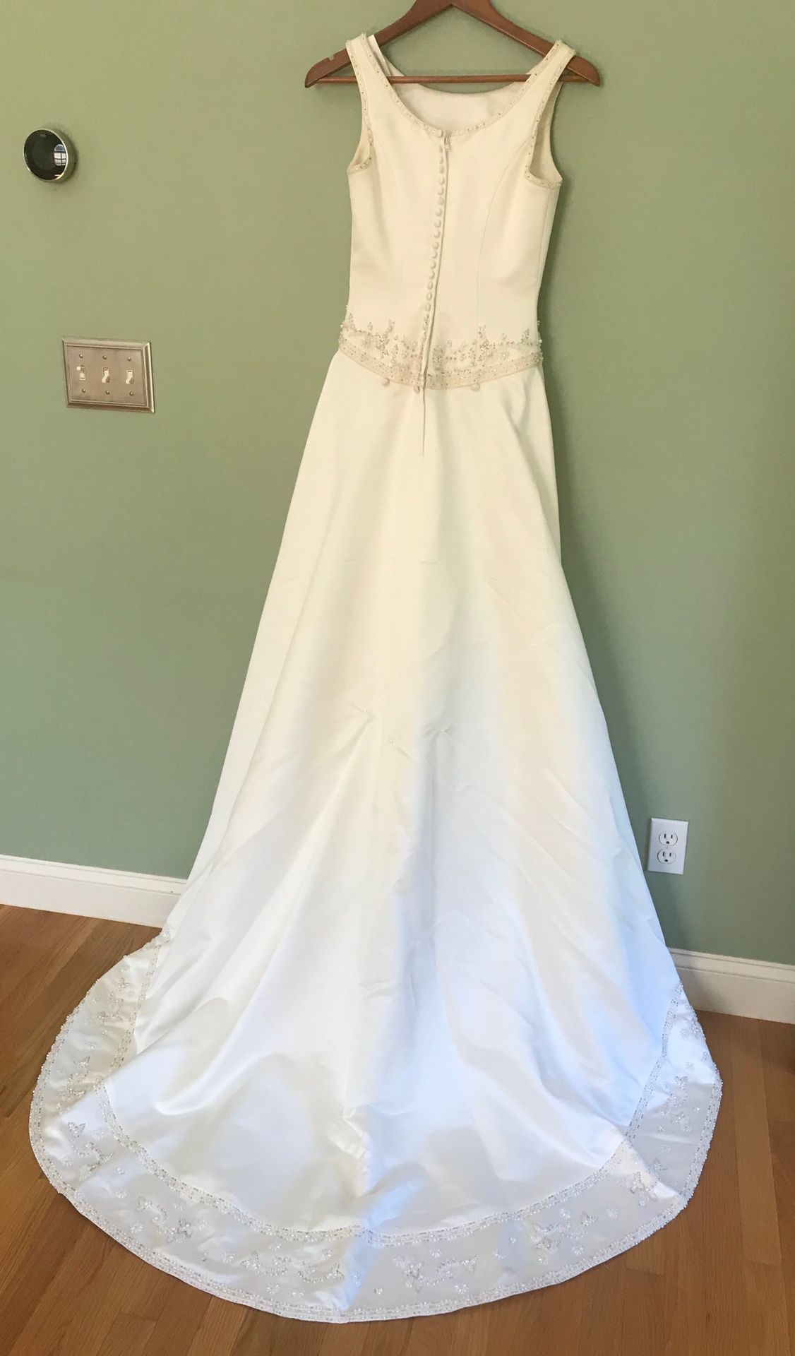 Wedding dress Size 4