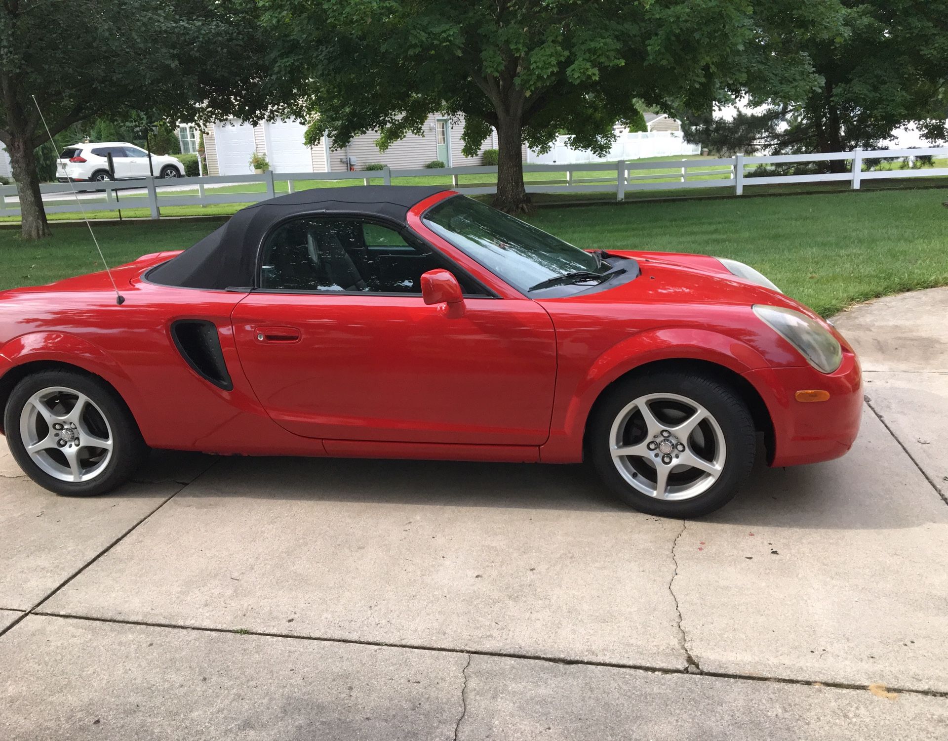 2000 Toyota MR2