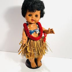 Beautiful Sleepy Amber Eyes Hula Girl Doll Hawaiian Doll Plastic 12” H