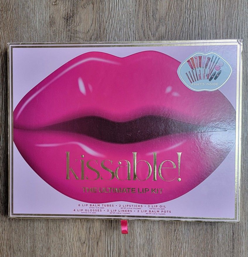 Kissing Ultimate Lip Kit