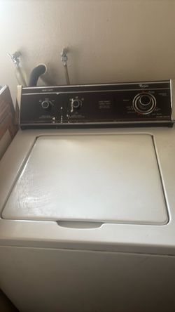 Whirlpool Heavy Duty washer/dryer set