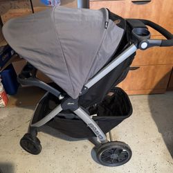 Chicco Bravo Quick-Fold Stroller