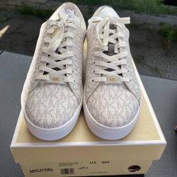 Michael Kors Shoes 