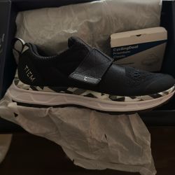 TIEM indoor Cycle Shoes W/ Cleats