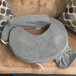 My Breast Friend Nursing Pillow