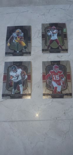 Panini Select NFL Football Cards Lot of 4