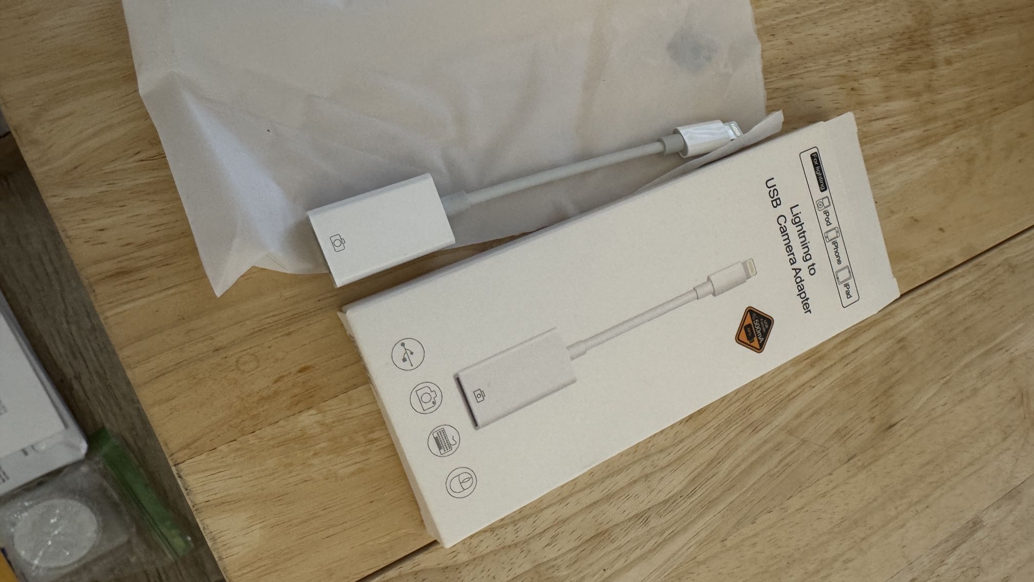 *Brand New   Apple Lighting to USB  Adapter 