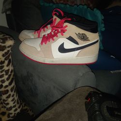 Air Jordan 1
