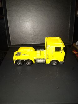 1986 HOTWHEELS  SIMI CAB ONLY