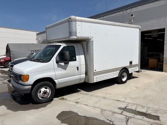 Box Truck / 14’