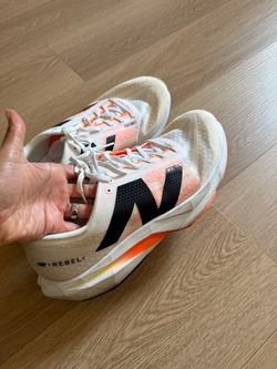 New Balance FuelCell Running Shoes – Excellent Condition – Men’s 13