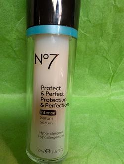 New No 7 Perfect & Protect Intense Serum