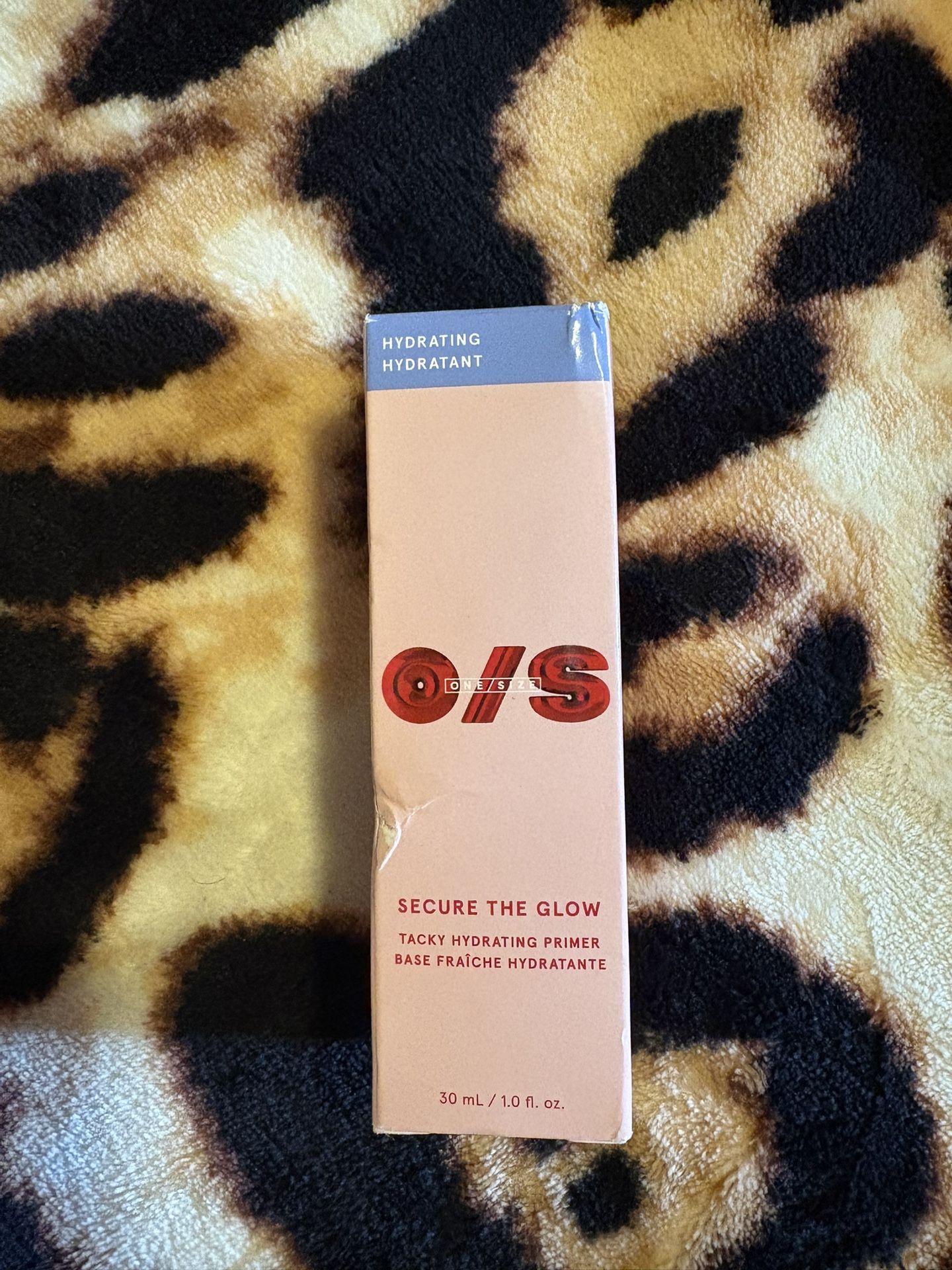 One//Size Hydrating Primer!