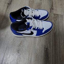 Jordan 1low Royal Blue Black And White 