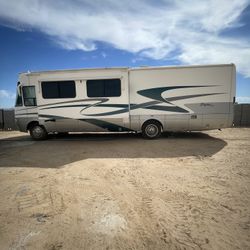 2003 National Dolphin 6355
