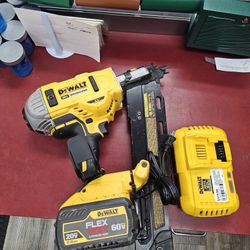 10029 Dewalt 20v Lithium Ion Cordless 21° Framing Nailer 998172