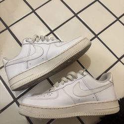 Air forces shoes