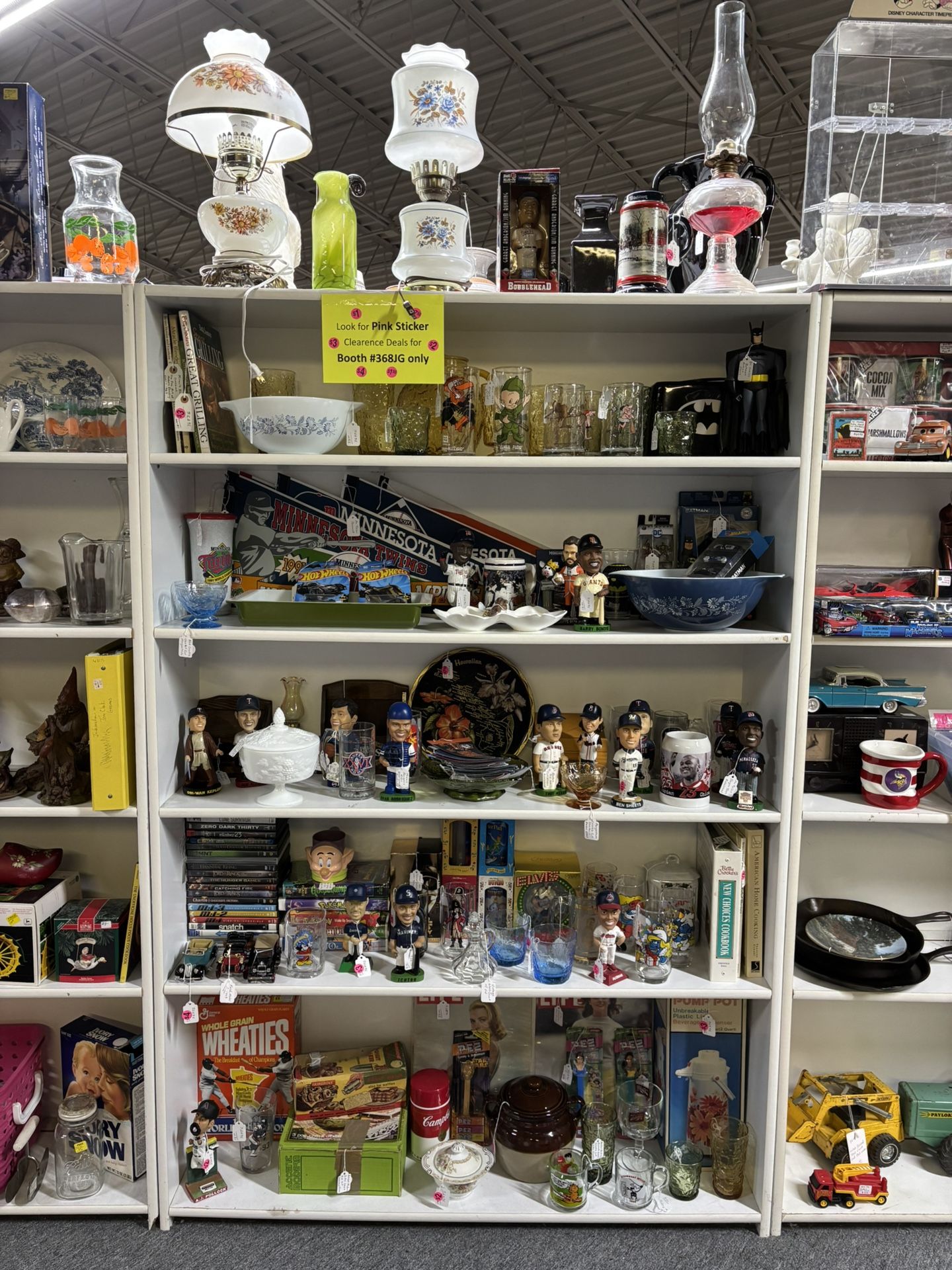 Visit Antiques Minnesota In Burnsville, MN