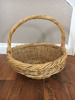Medium Round Basket