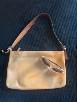 Vintage camel color Coach purse
