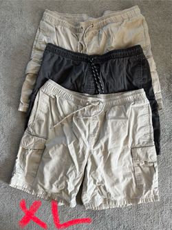 Men’s Size XL Cargo Shorts