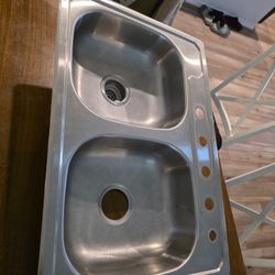 Kitchen Sink 