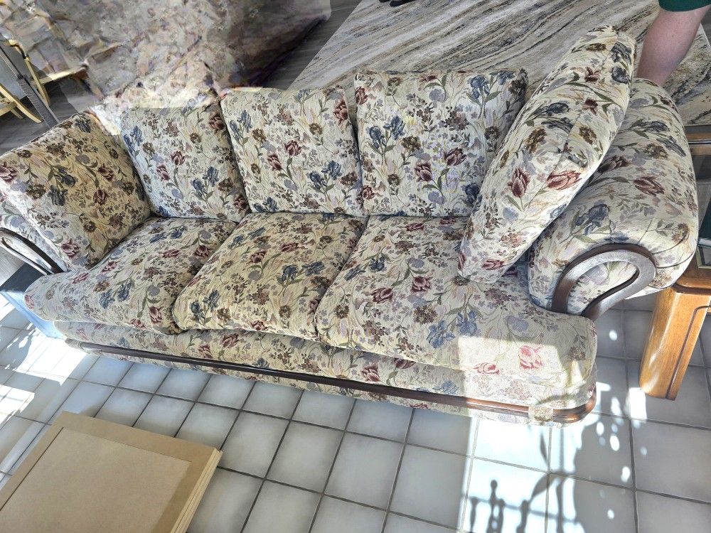 Sofas, End Tables, Coffee Table