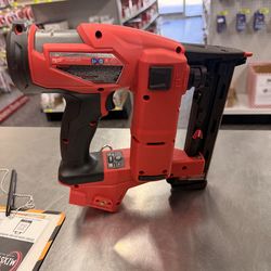 18 Gauge 1/4" Narrow Crown Stapler  Engrapadora de corona angosta de 6 mm (1/4”) Calibre 18