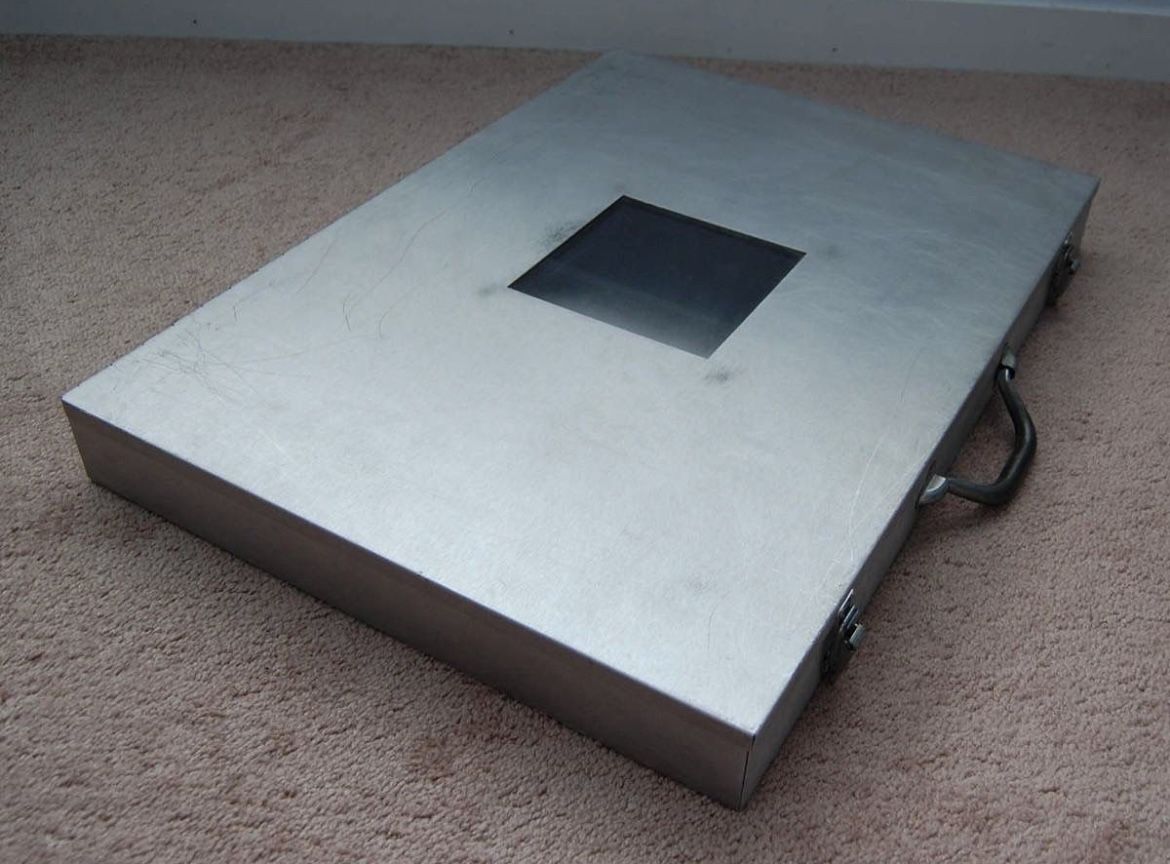 Aluminum Carrying Case w/Viewing Window