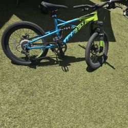 HUFFY 20" OXIDE MOUNTAIN BIKE
