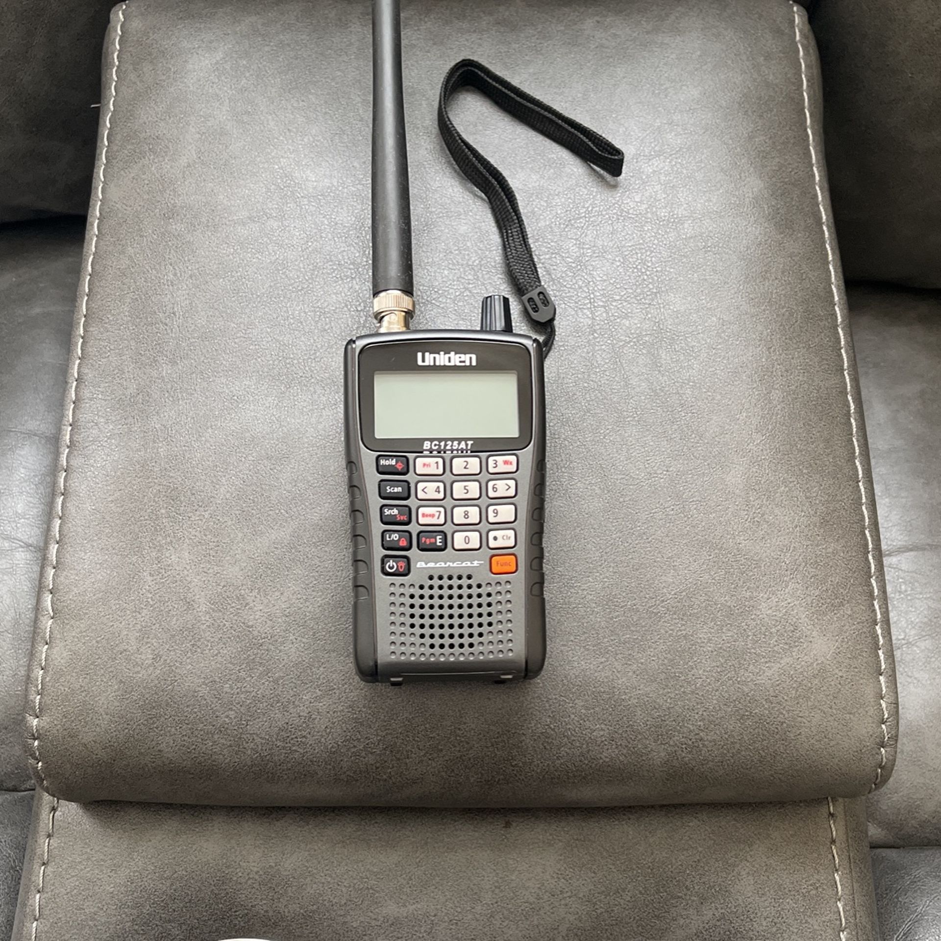Uniden Bearcat 125at
