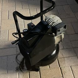 Air Compressor 