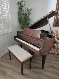 Grand Baby Piano